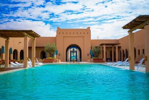 Bab Al Nojoum Desert Resort & Villas, Bateen Liwa