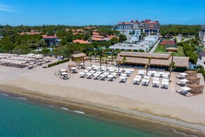 Sirene Bohemia Suites & Villas